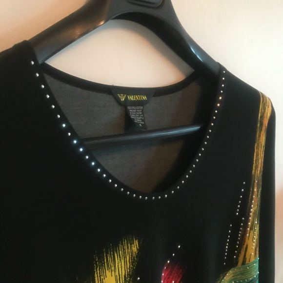 Med Valentina Shirt - Picture 2 of 7